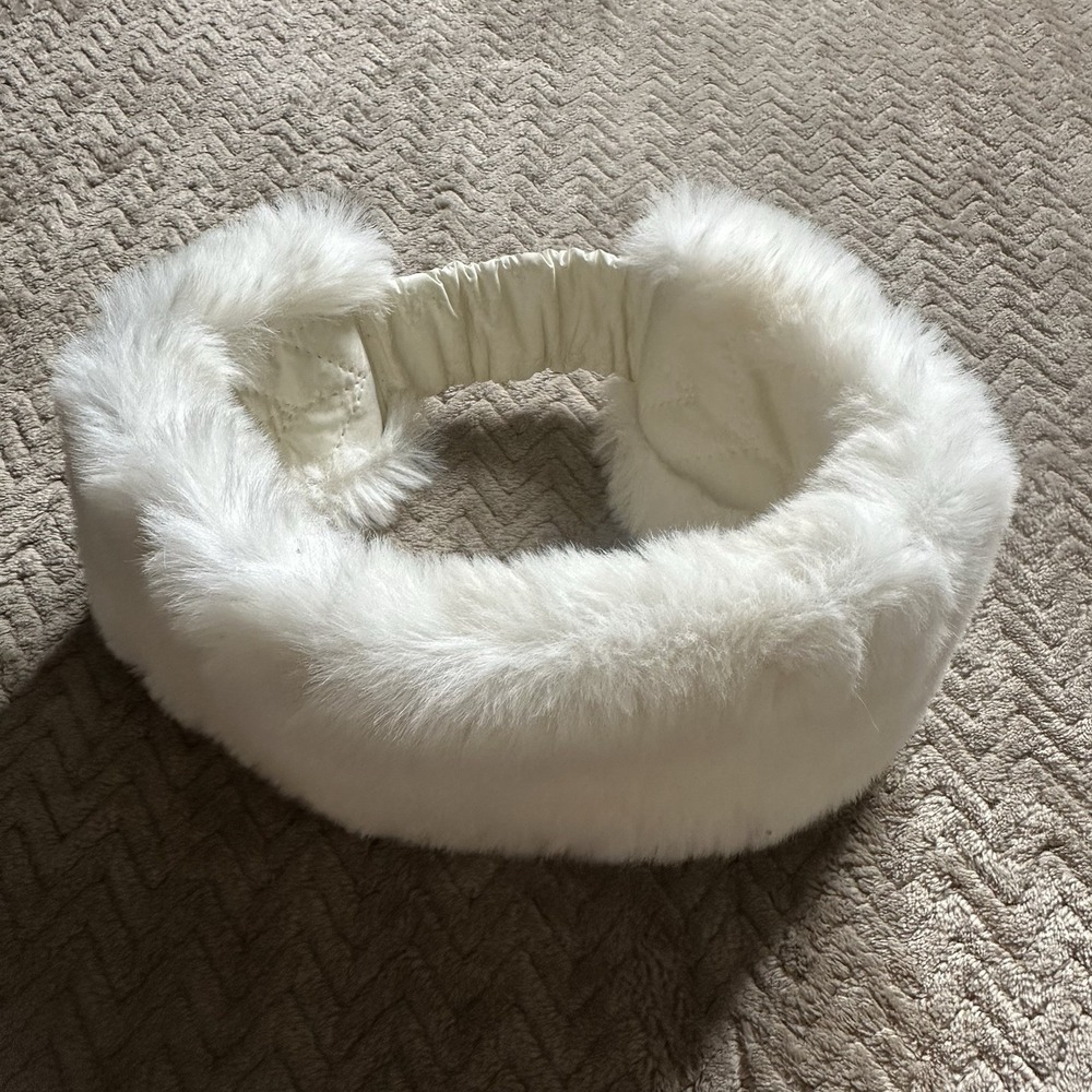 Juicy Couture Faux Fur White Winter Headband Ear Warmer‎ Y2K